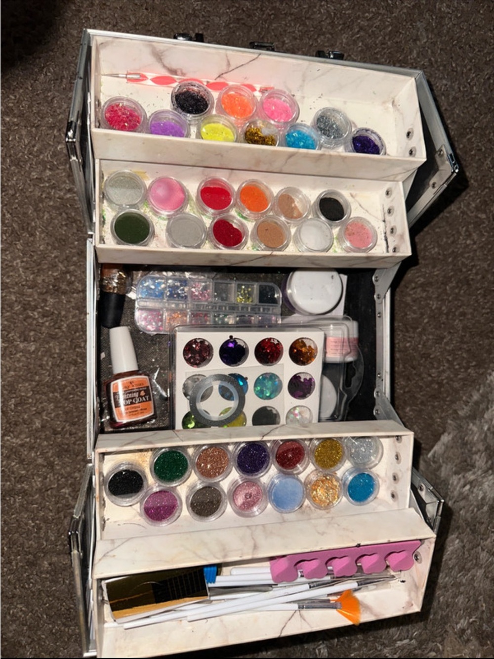 White Portable Cosmetic Storage Case with Removable Trays